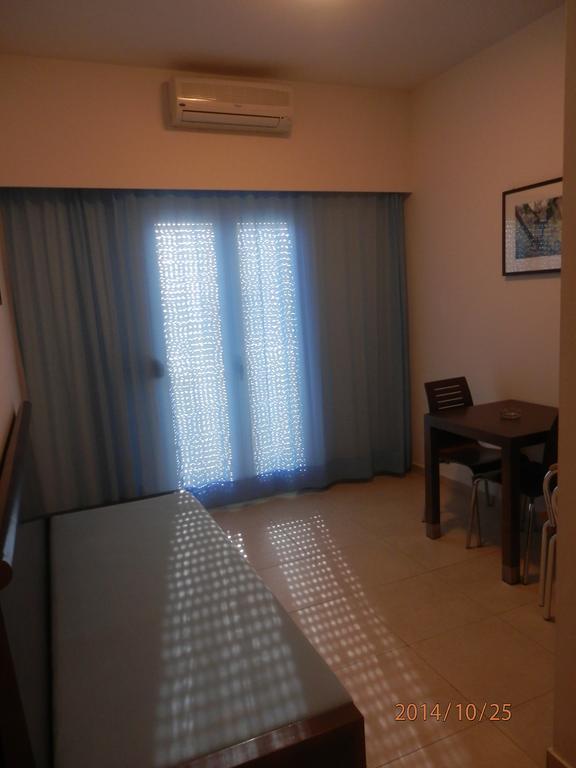 Glaros Hotel Apartment Agia Galini  Room photo